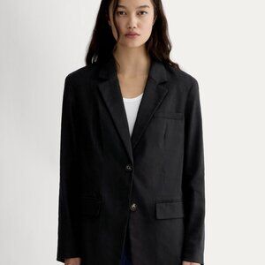 Everlane Oversized Blazer in Buttersmooth